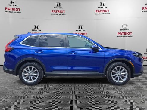 Used 2023 Honda CR-V EX-L image 6