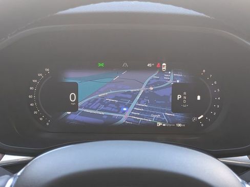 Certified 2024 Volvo XC60 B5 Plus w/ Protection Package Premier image 34