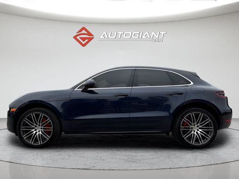 Used 2017 Porsche Macan Turbo AWD/4WD image 9