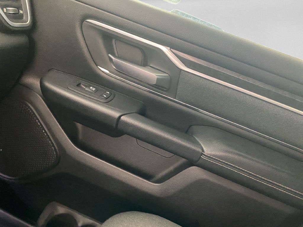 Used 2019 RAM 1500 Big Horn RWD image 24