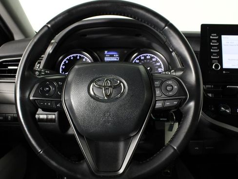 Used 2023 Toyota Camry SE image 23