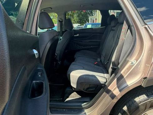Used 2019 Hyundai Santa Fe SE FWD image 31