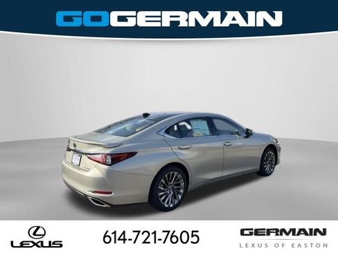 New 2025 Lexus ES 350 Ultra Luxury image 8