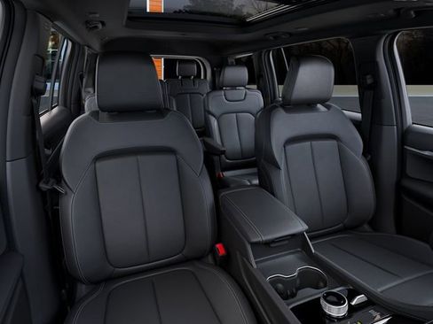New 2026 Jeep Grand Cherokee L Limited AWD/4WD image 16