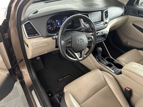 Used 2016 Hyundai Tucson Limited FWD image 10