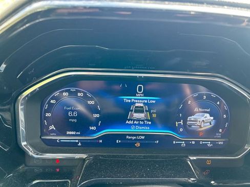 Used 2024 Chevrolet Silverado 1500 LTZ image 19