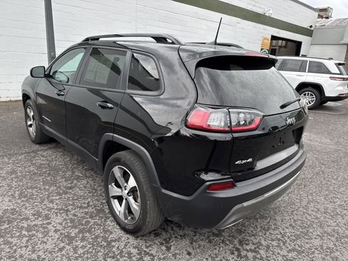 Used 2022 Jeep Cherokee Limited image 5