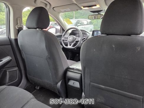 Used 2025 Nissan Sentra SV FWD image 15