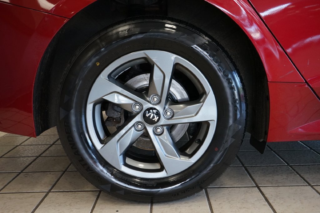 Used 2021 Kia K5 LX FWD image 50