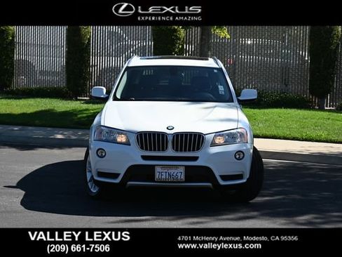 Used 2014 BMW X3 xDrive28i AWD/4WD image 2