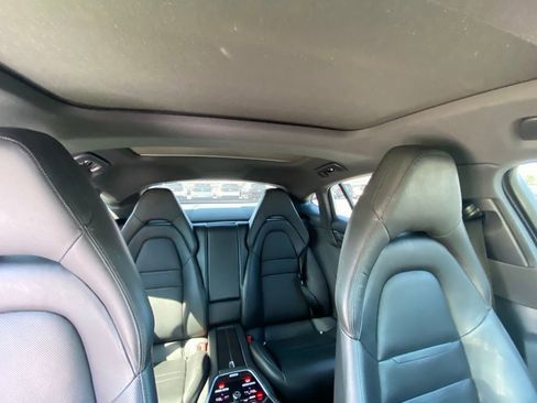 Used 2018 Porsche Panamera Base image 28