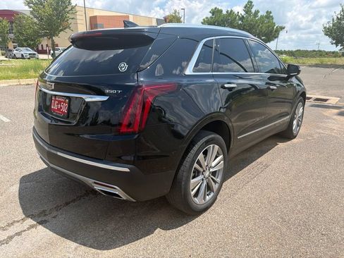 Used 2023 Cadillac XT5 Premium Luxury w/ Technology Package AWD/4WD image 6