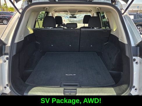 Used 2023 Nissan Rogue SV AWD/4WD image 15