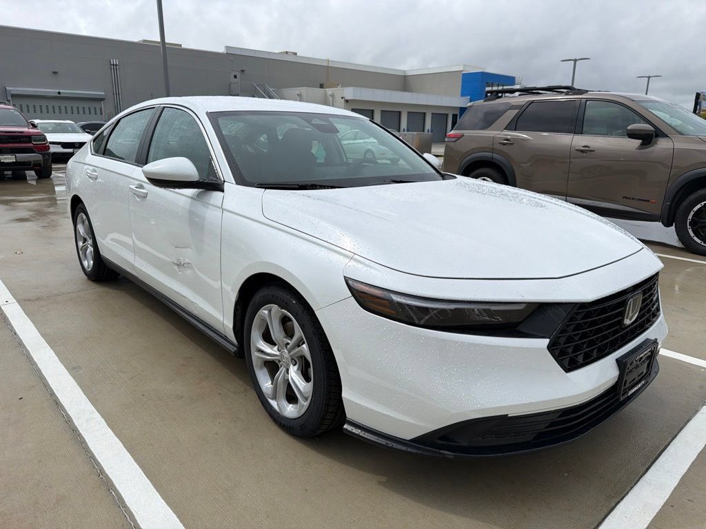 Used 2024 Honda Accord LX image 3