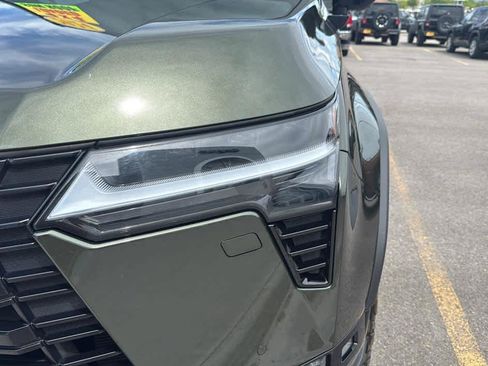 Used 2024 Lexus GX 550 AWD/4WD image 10