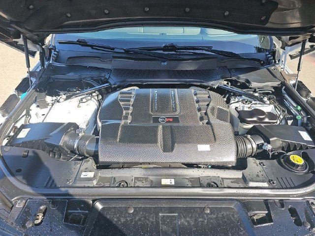Used 2022 Land Rover Range Rover Sport SVR Carbon Edition AWD/4WD image 24