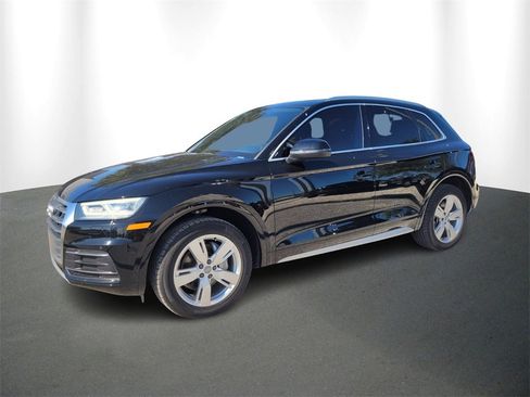 Used 2018 Audi Q5 2.0T Premium Plus w/ Premium Plus Package image 2