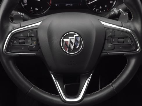 Used 2023 Buick Envision Preferred image 22