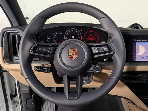 New 2026 Porsche Cayenne AWD/4WD image 38