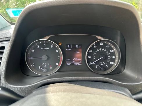 Used 2017 Hyundai Elantra SE w/ Cargo Package FWD image 16