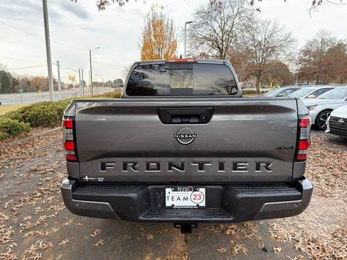 New 2026 Nissan Frontier SV w/ SV Convenience Package image 6