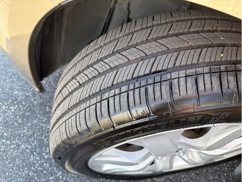 Used 2010 Honda Accord EX-L image 20