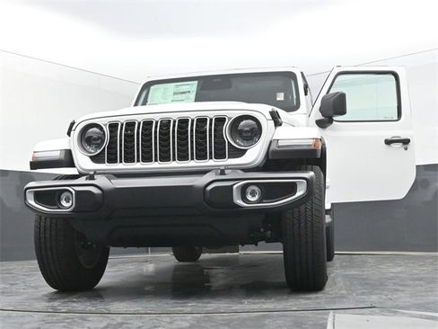 New 2026 Jeep Wrangler Sahara image 37