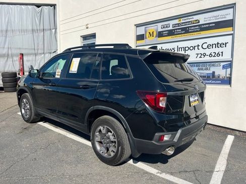 Used 2023 Honda Passport TrailSport image 3