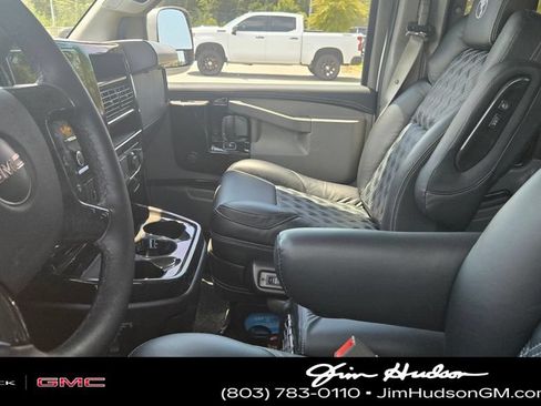 Used 2025 GMC Savana 2500 Extended w/ Driver Convenience Package RWD image 8