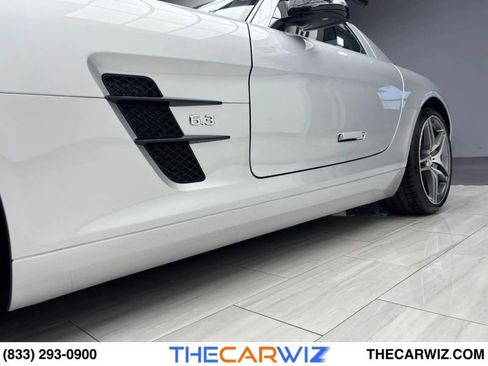 Used 2013 Mercedes-Benz SLS AMG GT Coupe image 22