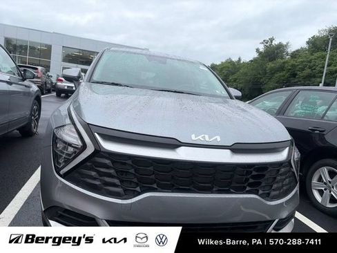 Used 2023 Kia Sportage LX AWD/4WD image 14