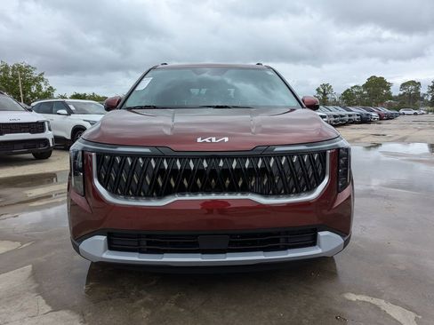 New 2026 Kia Carnival EX FWD image 3
