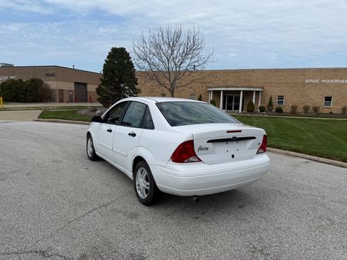 Used 2002 Ford Focus SE image 3
