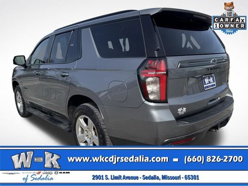 Used 2022 Chevrolet Tahoe Z71 w/ Luxury Package AWD/4WD image 7