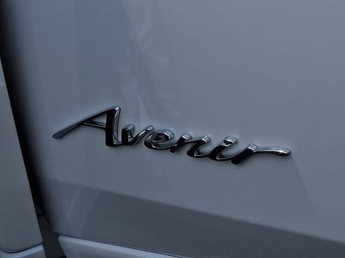 New 2026 Buick Envista Avenir image 18