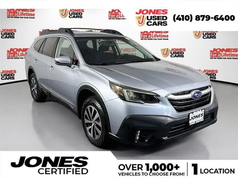Used 2020 Subaru Outback Premium AWD/4WD image 1