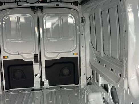 New 2026 Ford Transit 250 148 Medium Roof Extended AWD image 10