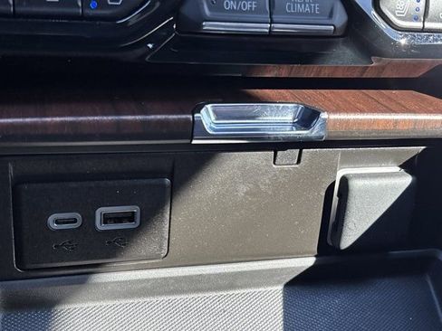 Used 2024 GMC Yukon Denali Ultimate w/ LPO, Floor Liner Package image 51