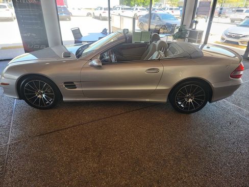 Used 2007 Mercedes-Benz SL 550 image 19