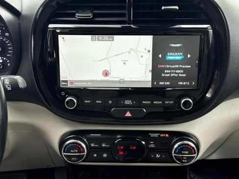 Used 2022 Kia Soul EX FWD image 11