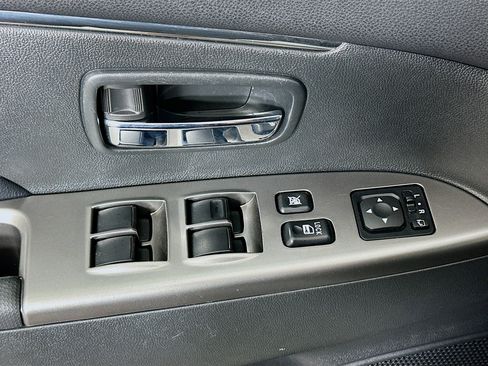 Used 2025 Mitsubishi Outlander Sport SE image 15