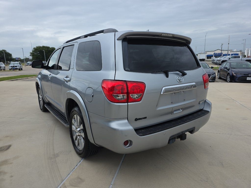Used 2014 Toyota Sequoia Limited RWD image 17