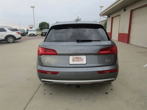 Used 2018 Audi Q5 Prestige image 8