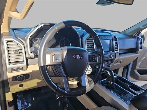 Used 2016 Ford F150 Lariat w/ Equipment Group 502A Luxury image 16