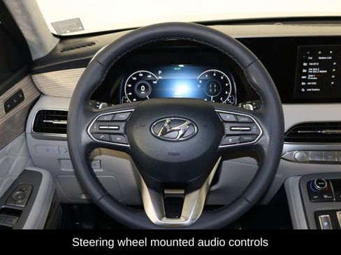 Used 2022 Hyundai Palisade Calligraphy FWD image 6