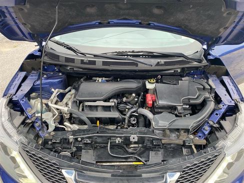 Used 2019 Nissan Rogue Sport S image 14