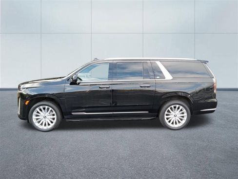 Used 2021 Cadillac Escalade ESV Luxury image 2