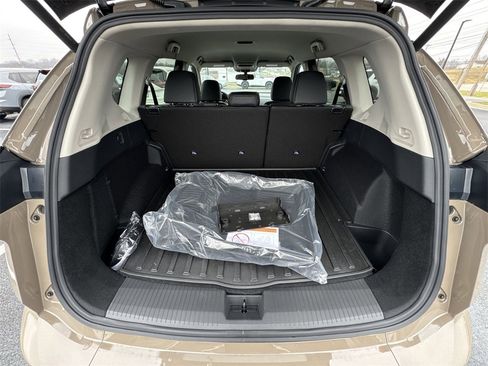 New 2026 Nissan Rogue SV image 22