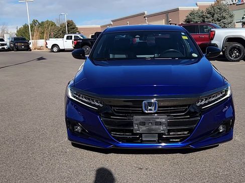Used 2022 Honda Accord Sport image 3