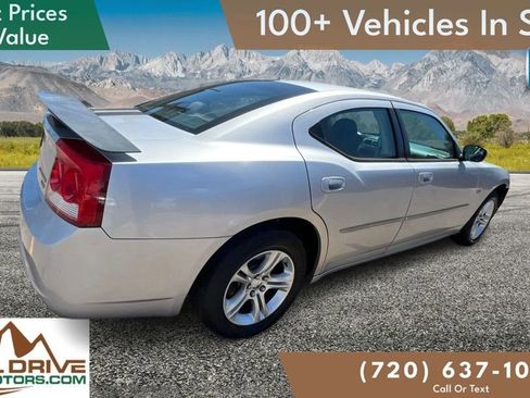 Used 2010 Dodge Charger SXT RWD image 5